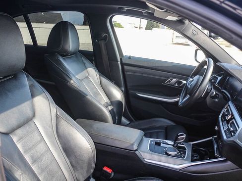 Used 2020 BMW M340i w/ Premium Package image 17