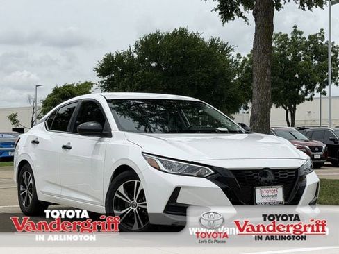 Used 2022 Nissan Sentra SV w/ Trunk Package FWD image 1