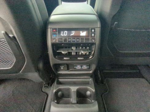 New 2025 Jeep Grand Cherokee L Limited image 21