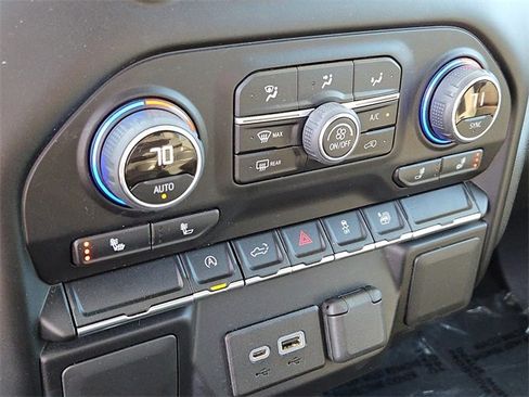 Used 2022 Chevrolet Silverado 1500 RST image 15