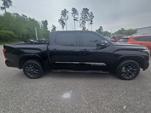 Used 2025 Toyota Tundra Platinum AWD/4WD image 4