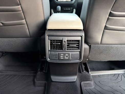 Certified 2026 Subaru Forester Premium AWD/4WD image 21