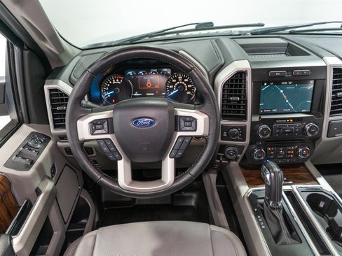 Used 2018 Ford F150 Lariat AWD/4WD image 13