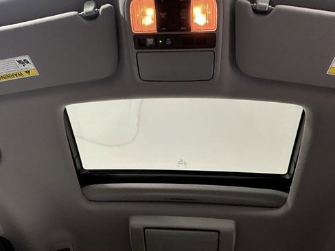 Certified 2023 Honda Odyssey Touring image 32