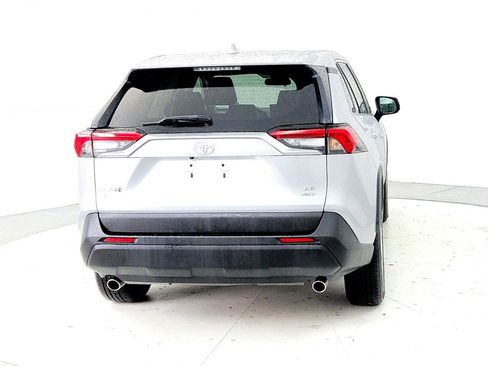 Used 2023 Toyota RAV4 LE image 5