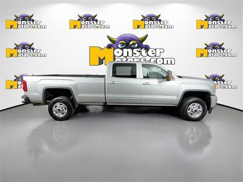 Used 2018 GMC Sierra 2500 SLE image 4