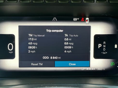 Certified 2025 Volvo XC90 B6 Plus AWD/4WD image 32