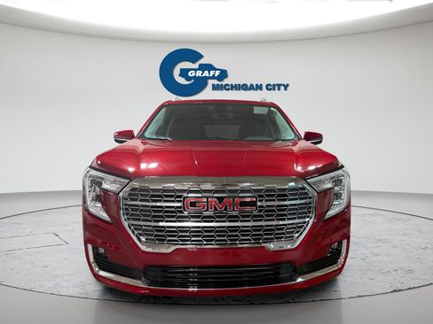 Used 2023 GMC Terrain Denali AWD/4WD image 9