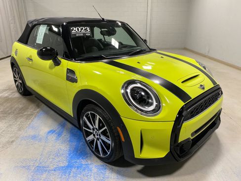 Certified 2023 MINI Cooper S w/ Sidewalk Package image 6