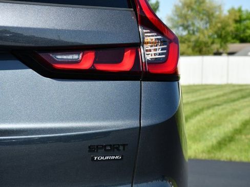 Used 2026 Honda CR-V Sport Touring image 9