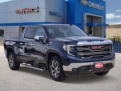 Certified 2022 GMC Sierra 1500 SLT w/ SLT Convenience Package