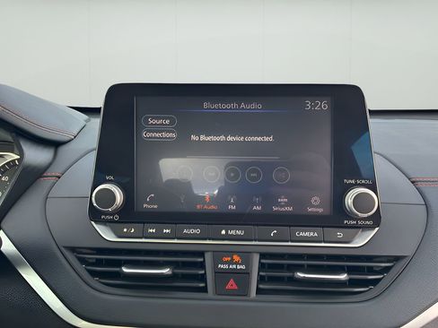 Used 2022 Nissan Altima 2.5 SR image 16