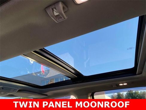 Used 2019 Ford F150 Lariat w/ Equipment Group 502A Luxury image 12