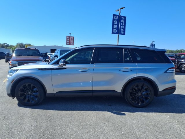 Used 2021 Lincoln Aviator Reserve w/ Elements Package Plus RWD image 4