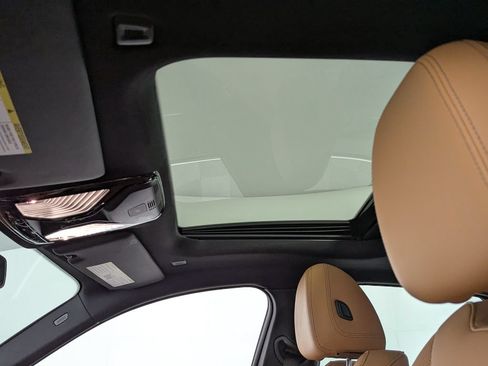 Used 2024 BMW i4 eDrive35 w/ Premium Package RWD image 16