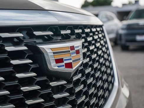 Used 2022 Cadillac XT5 Premium Luxury image 9