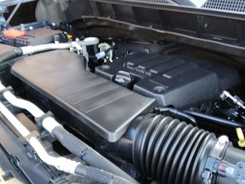 Used 2021 Chevrolet Silverado 1500 Custom RWD image 26
