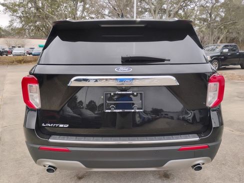 Used 2023 Ford Explorer Limited w/ Equipment Group 301A image 6