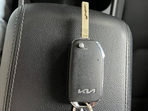 Certified 2023 Kia Sportage LX AWD/4WD image 23