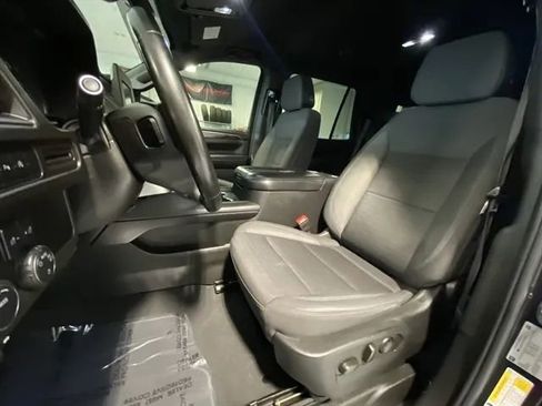 Used 2023 Chevrolet Tahoe LS image 11