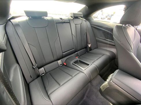 Certified 2025 BMW 230i Coupe image 17