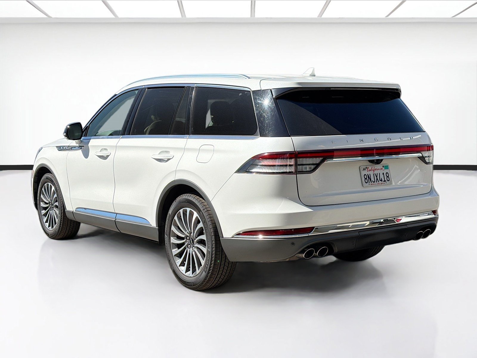 Used 2020 Lincoln Aviator Reserve w/ Elements Package Plus RWD image 6