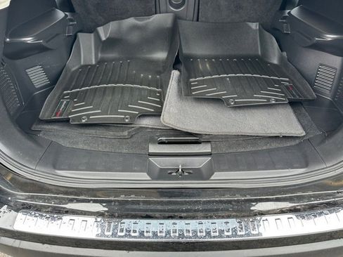 Used 2017 Nissan Rogue S image 18