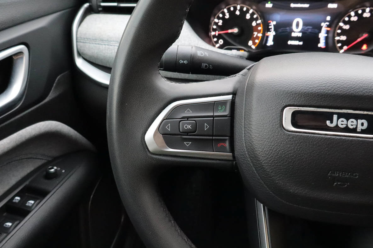 Used 2024 Jeep Compass Latitude AWD/4WD image 22