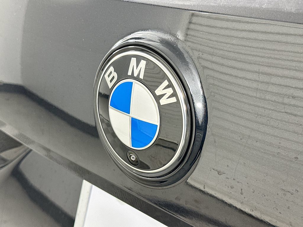 Used 2026 BMW iX xDrive45 AWD/4WD image 22