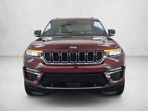 Certified 2024 Jeep Grand Cherokee Limited w/ Luxury Tech Group II AWD/4WD image 2
