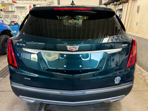 Used 2024 Cadillac XT5 Premium Luxury w/ LPO, Floor Liner Package AWD/4WD image 6