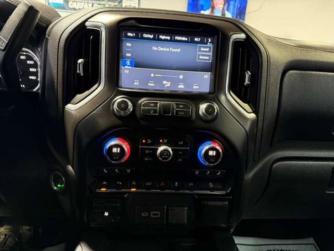 Used 2021 GMC Sierra 1500 AT4 w/ AT4 Premium Package image 16