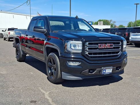 Used 2019 GMC Sierra 1500 Limited w/ Elevation Edition AWD/4WD image 2