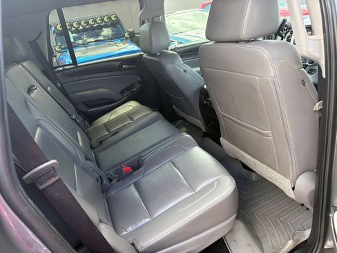 Used 2018 Chevrolet Tahoe LT w/ Luxury Package AWD/4WD image 10