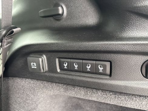 Used 2021 Jeep Grand Cherokee L Summit w/ Luxury Tech Group V image 31