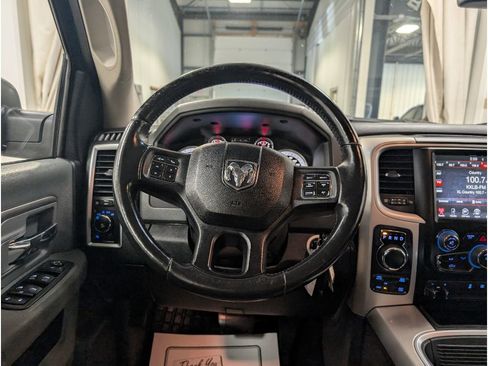Used 2016 RAM 1500 Big Horn AWD/4WD image 12