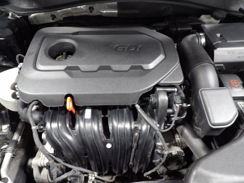 Used 2020 Kia Optima S FWD image 20