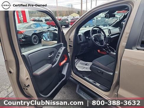 Certified 2023 Nissan Frontier PRO-4X w/ Tow Package image 10