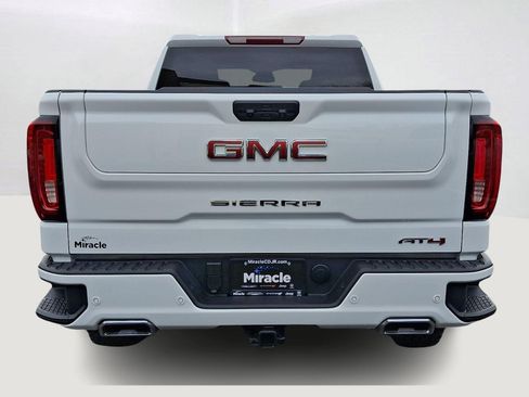 Used 2025 GMC Sierra 1500 AT4 AWD/4WD image 6
