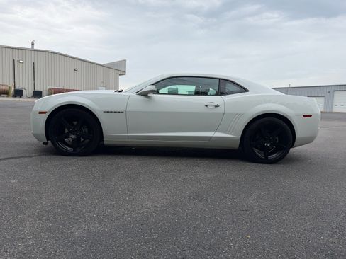 Used 2011 Chevrolet Camaro LT w/ RS Package RWD image 11