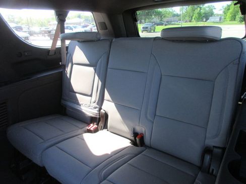New 2026 GMC Yukon XL Elevation w/ Elevation Premium Package AWD/4WD image 14