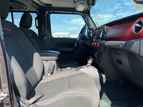 Certified 2018 Jeep Wrangler Unlimited Rubicon image 11