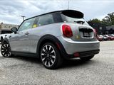 Certified 2024 MINI Cooper SE image 3