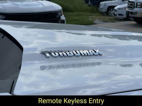 New 2025 Chevrolet Silverado 1500 Custom image 28