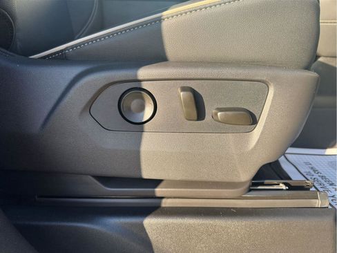 New 2026 GMC Yukon Elevation w/ LPO, Floor Liner Package image 16