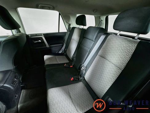 Used 2018 Toyota 4Runner SR5 AWD/4WD image 27