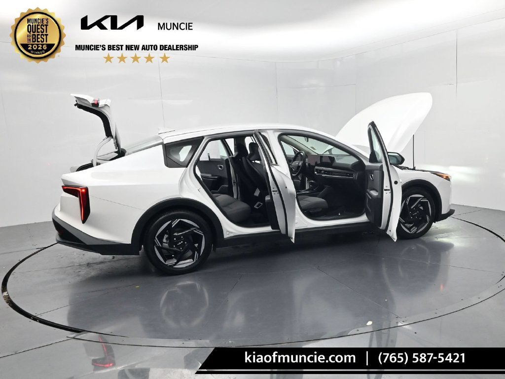 Used 2025 Kia K4 EX FWD image 56