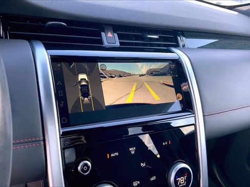 Used 2022 Land Rover Discovery Sport SE R-Dynamic image 26