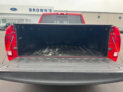 Used 2016 RAM 1500 Big Horn AWD/4WD image 11
