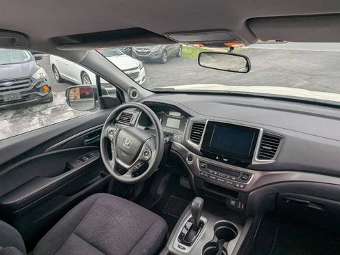 Used 2018 Honda Pilot EX image 27